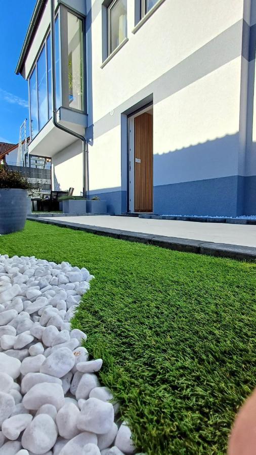 Apartmaji Stars Mavcice Buitenkant foto