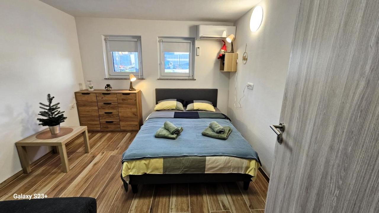 Apartmaji Stars Mavcice Buitenkant foto